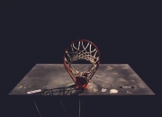 开云体育平台APP-跨界胜利法则，76人硬仗启示与范弗利特的接管哲学