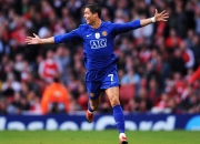 开云体育直播-当凯恩在东部决赛接管比赛时，法国足球的战术革命早已冲垮了阿森纳的旧梦