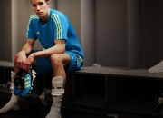 开云下载-冷门与传奇，日本队碾压法国队，李梓嘉高光表现背后的竞技启示