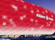 开云体育入口-赛道风云，雷诺奇袭法拉利，维斯塔潘状态火热领跑赛季