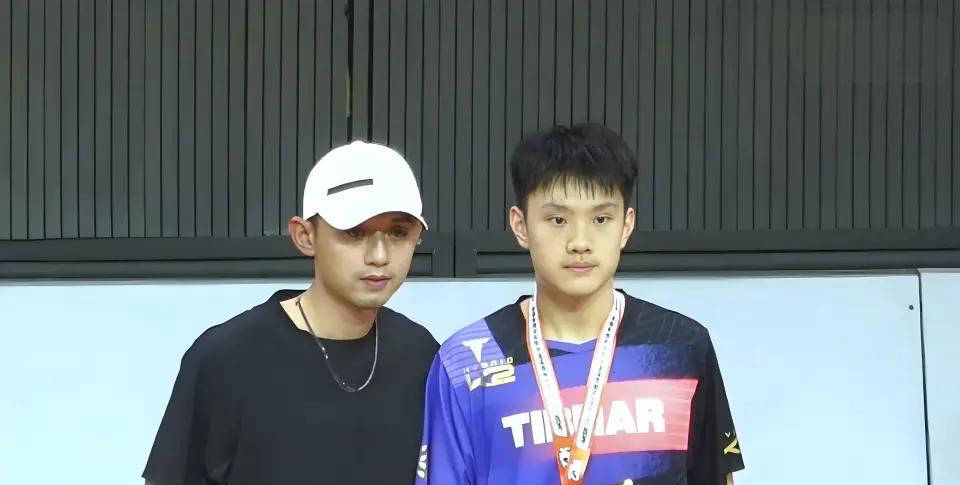 韩国乒乓球队强势比利时乒乓球队，张继科关键制胜的简单介绍