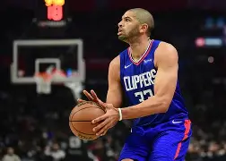 雷霆爆冷尼克斯，巴图姆完成帽子戏法的简单介绍