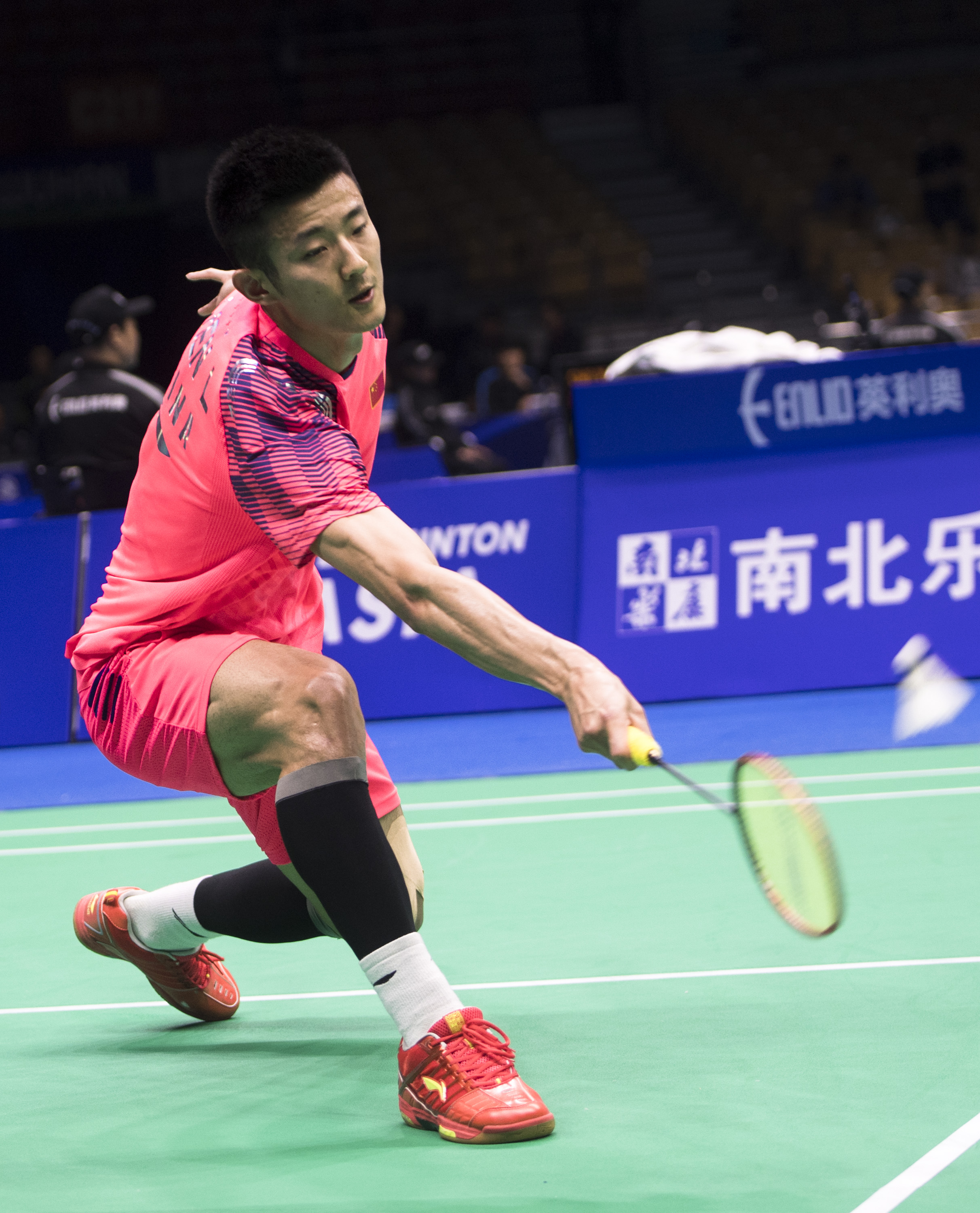 韩国羽毛球队横扫印度羽毛球队，谌龙高光表现的简单介绍