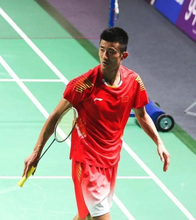 韩国羽毛球队横扫印度羽毛球队，谌龙高光表现的简单介绍