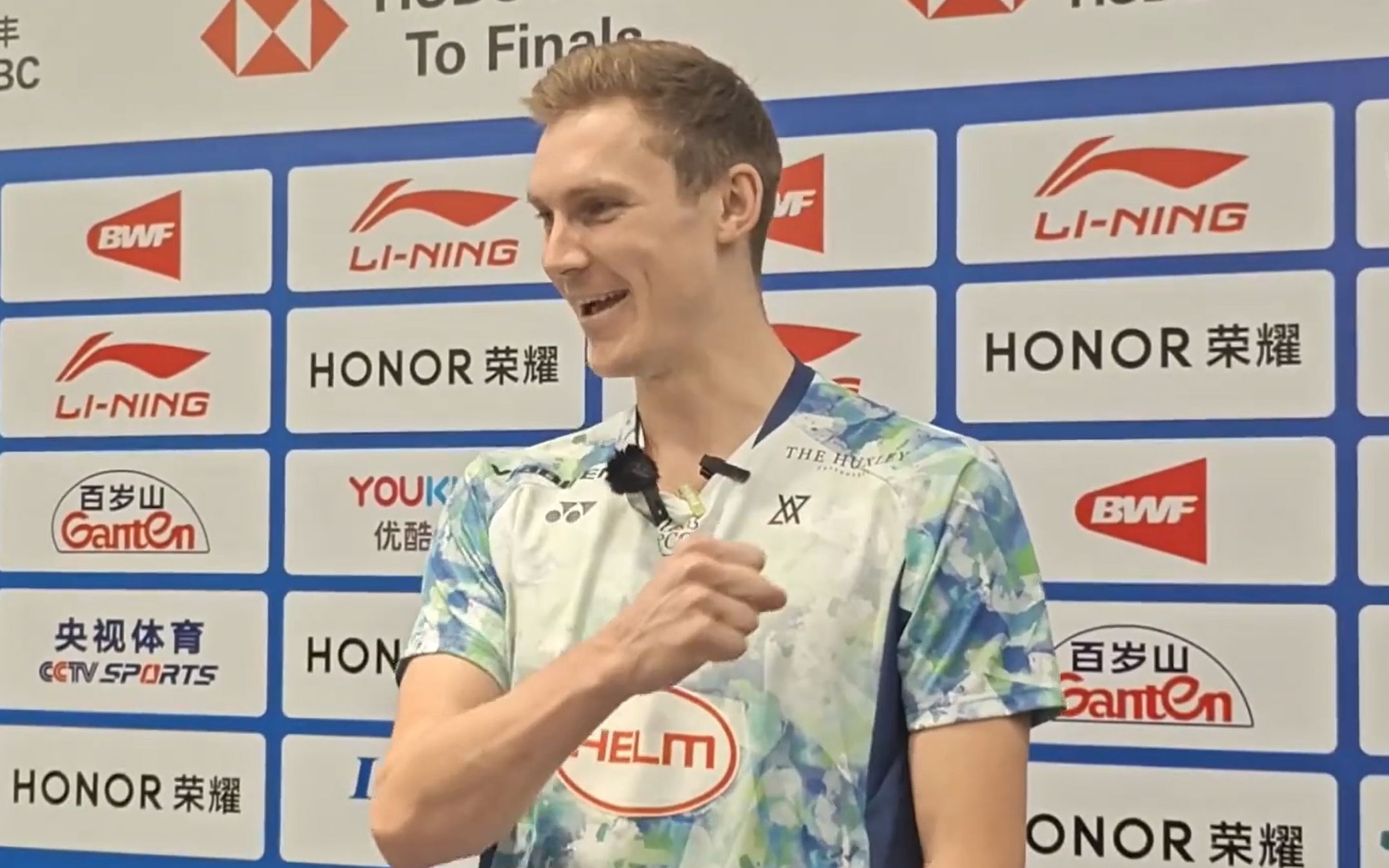 英格兰羽毛球队险胜印度羽毛球队，安赛龙高光表现的简单介绍