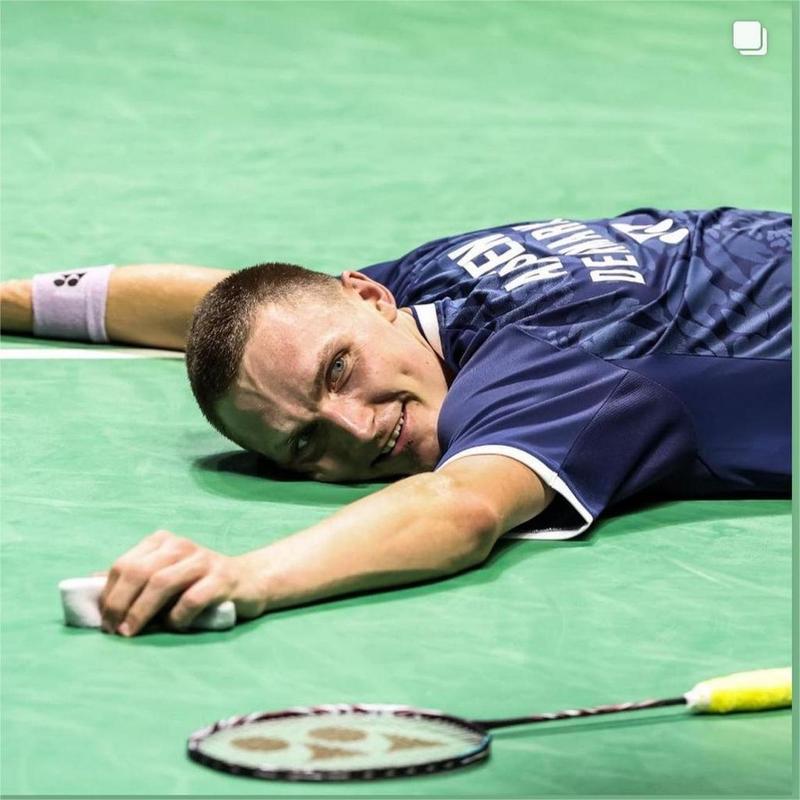 关于丹麦羽毛球队强势中国羽毛球队，安赛龙送出助攻的信息