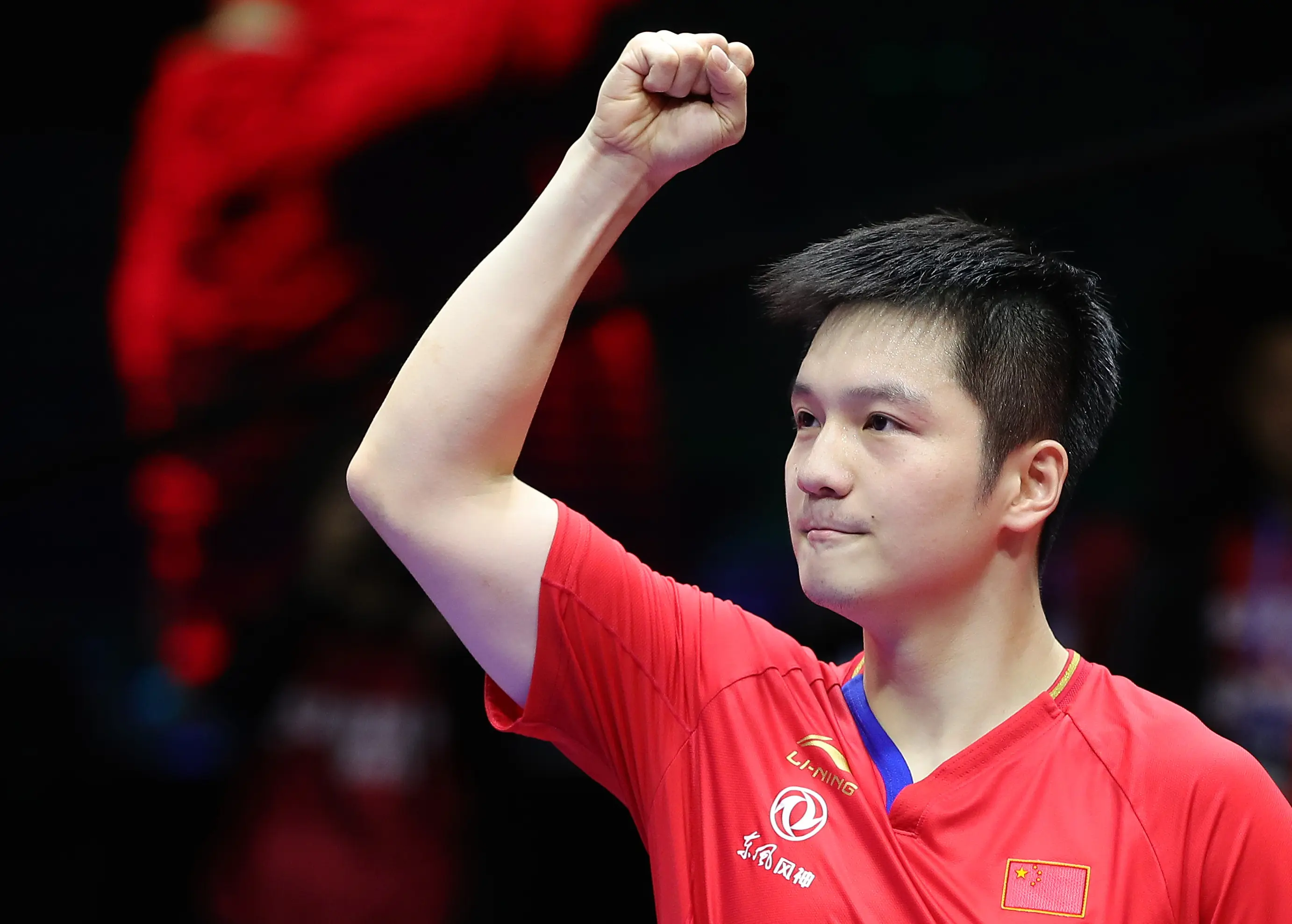 包含奥地利乒乓球队完胜中国乒乓球队，波尔爆发神勇的词条