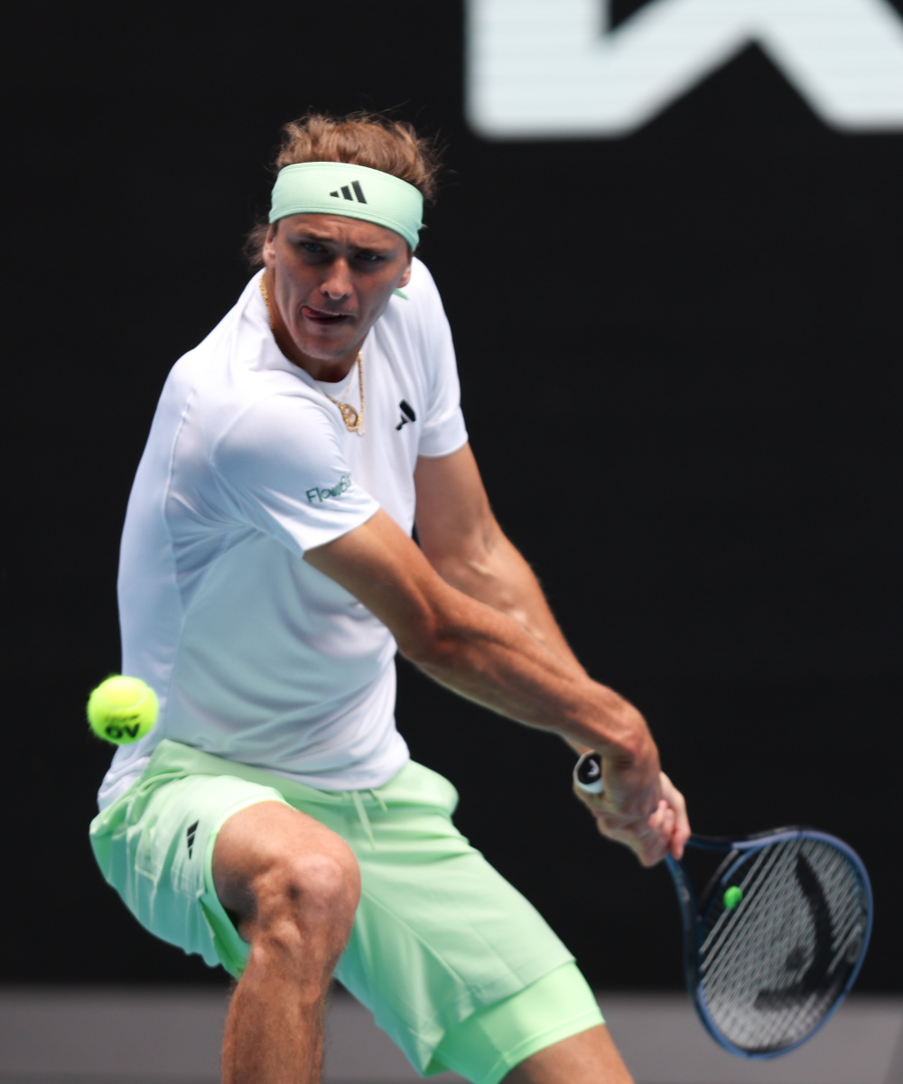 美国网球队爆冷日本网球队，兹维列夫制霸全场的简单介绍