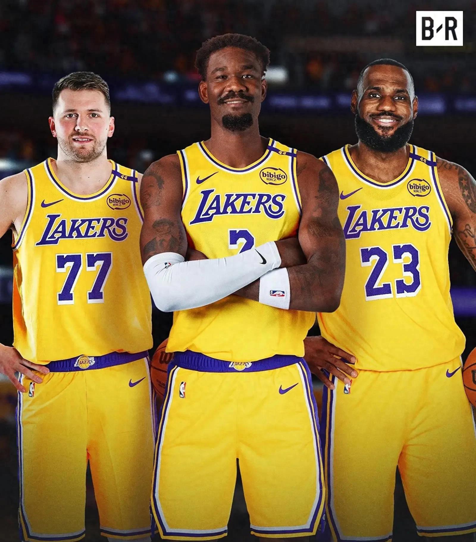 包含湖人险胜雄鹿，艾顿关键制胜的词条