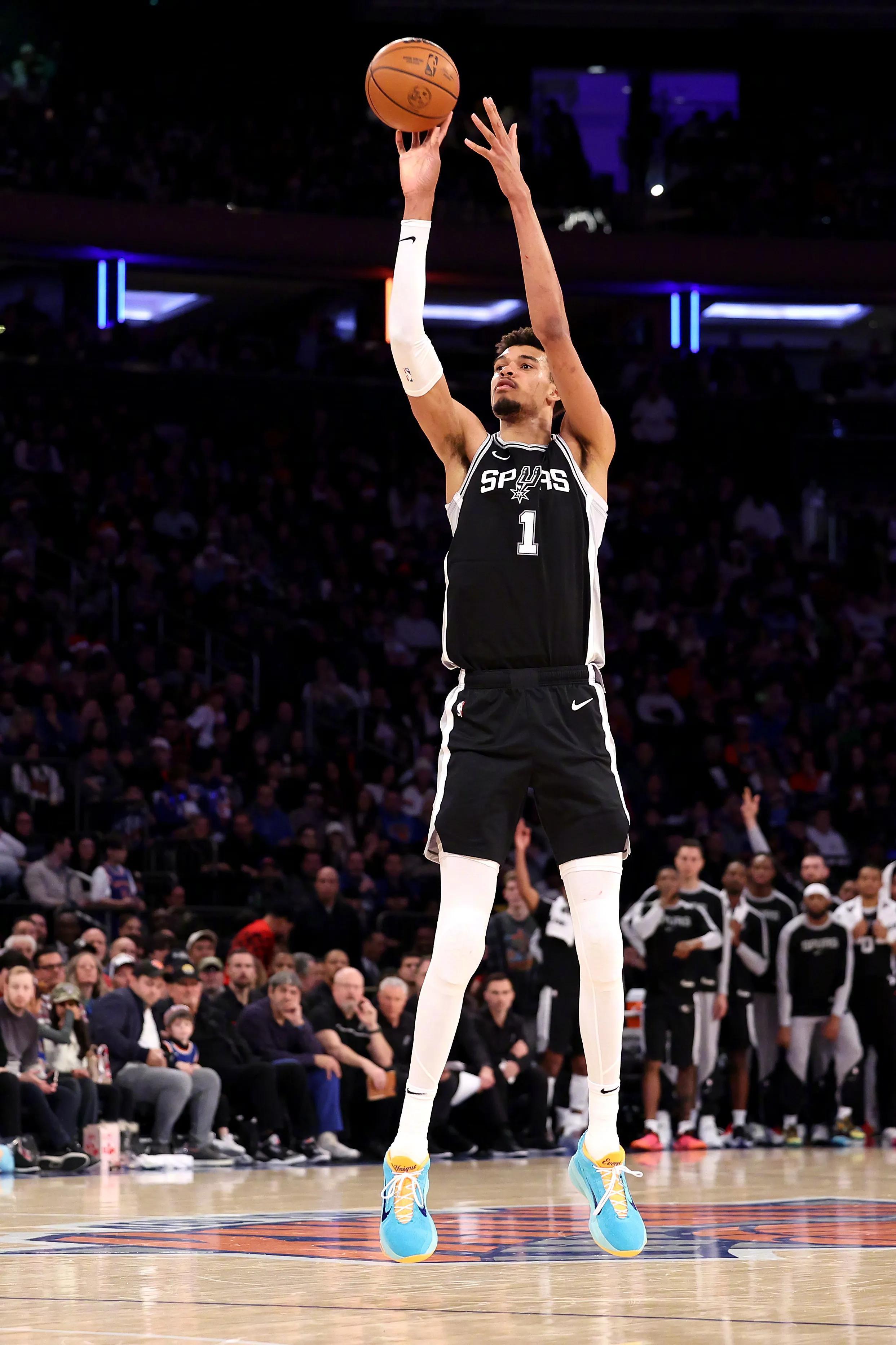 尼克斯一枝独秀，新赛季期待值不断提升