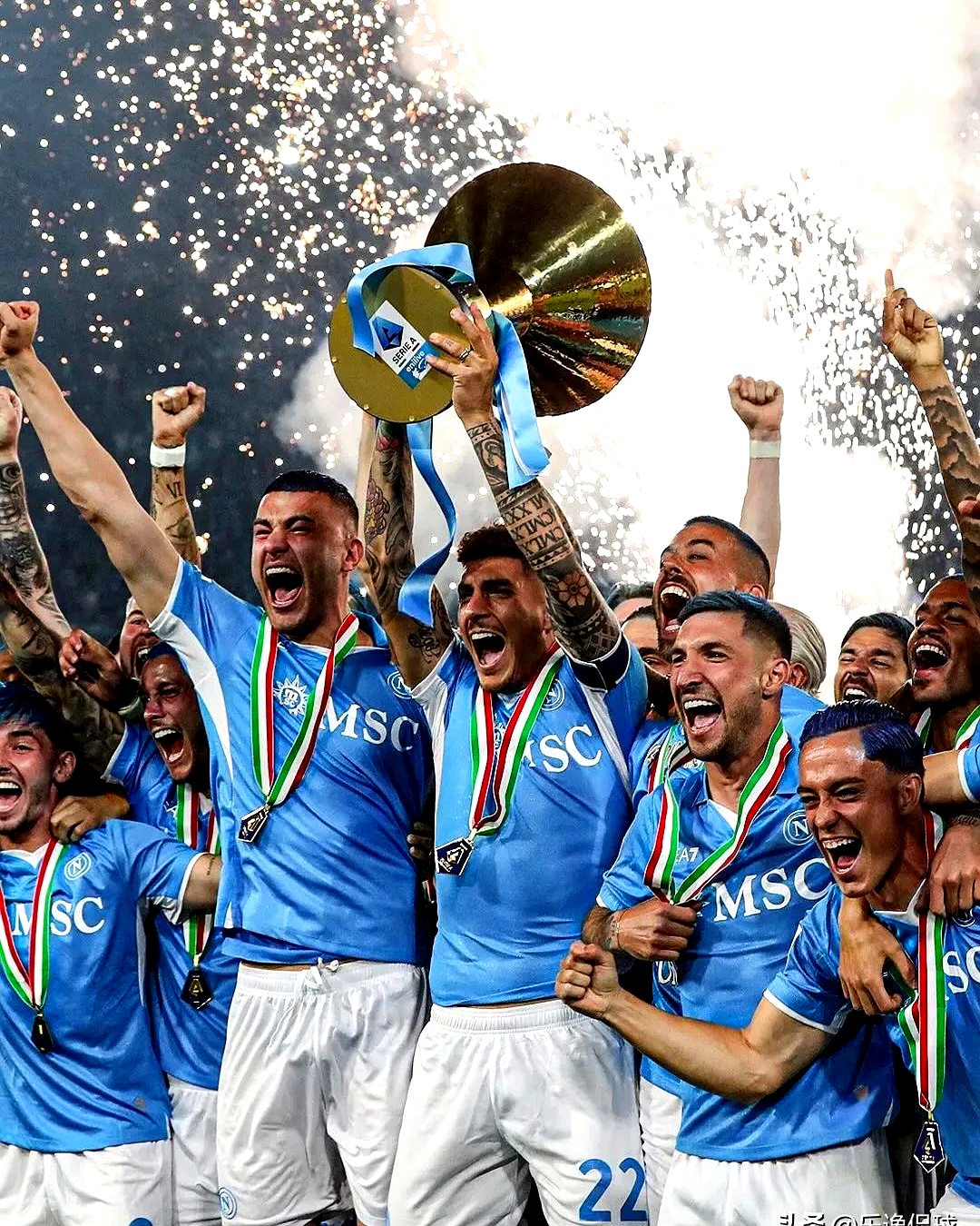 那不勒斯连胜达到四场，欧冠席位加固的简单介绍