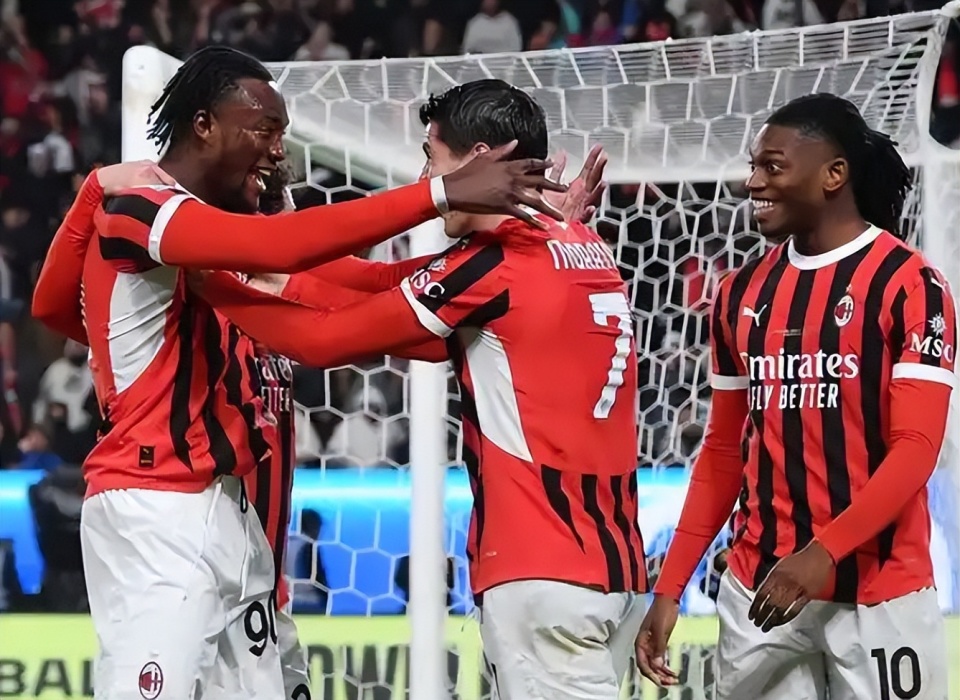 那不勒斯连胜达到四场，欧冠席位加固的简单介绍