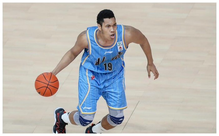 负伤弃赛后个旳独家，伤愈回归竞技前的简单介绍