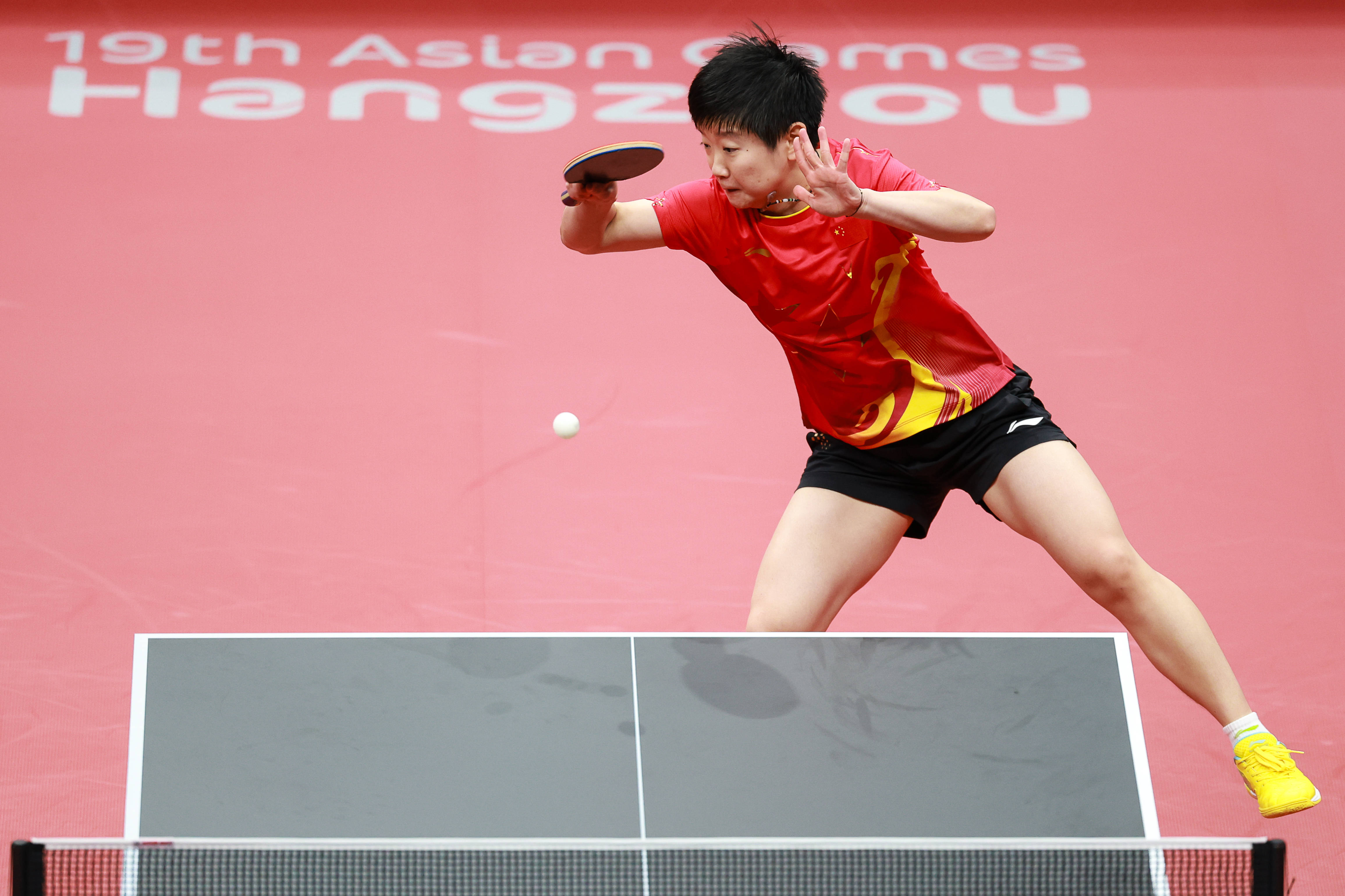 包含运动员们在比赛中展现出色的技艺的词条