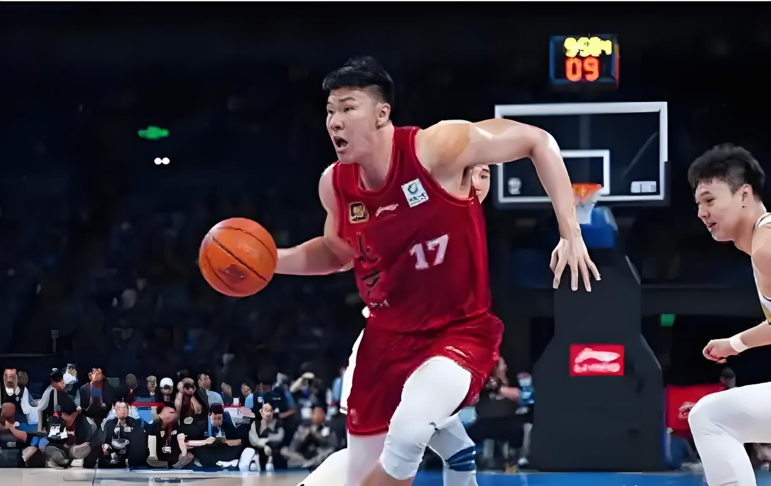 北京男篮主教练火线加码，战术大调整的简单介绍