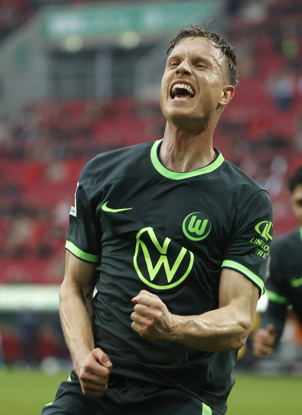 包含沃尔夫斯堡主帅：球队状态良好，欲冲击德甲亚军的词条