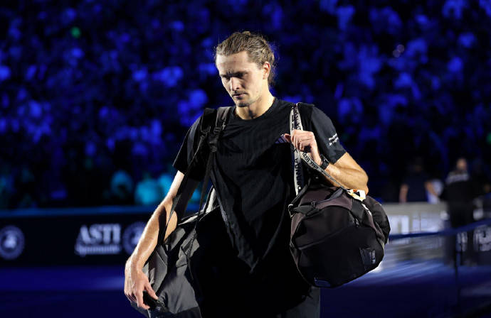 年终总决赛碾压温网,兹维列夫刷新纪录的简单介绍 年终总决赛碾压温网,兹维列夫刷新纪录的简单介绍