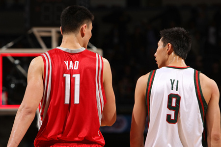 关于公牛完胜火箭，易建联惊艳四座的信息