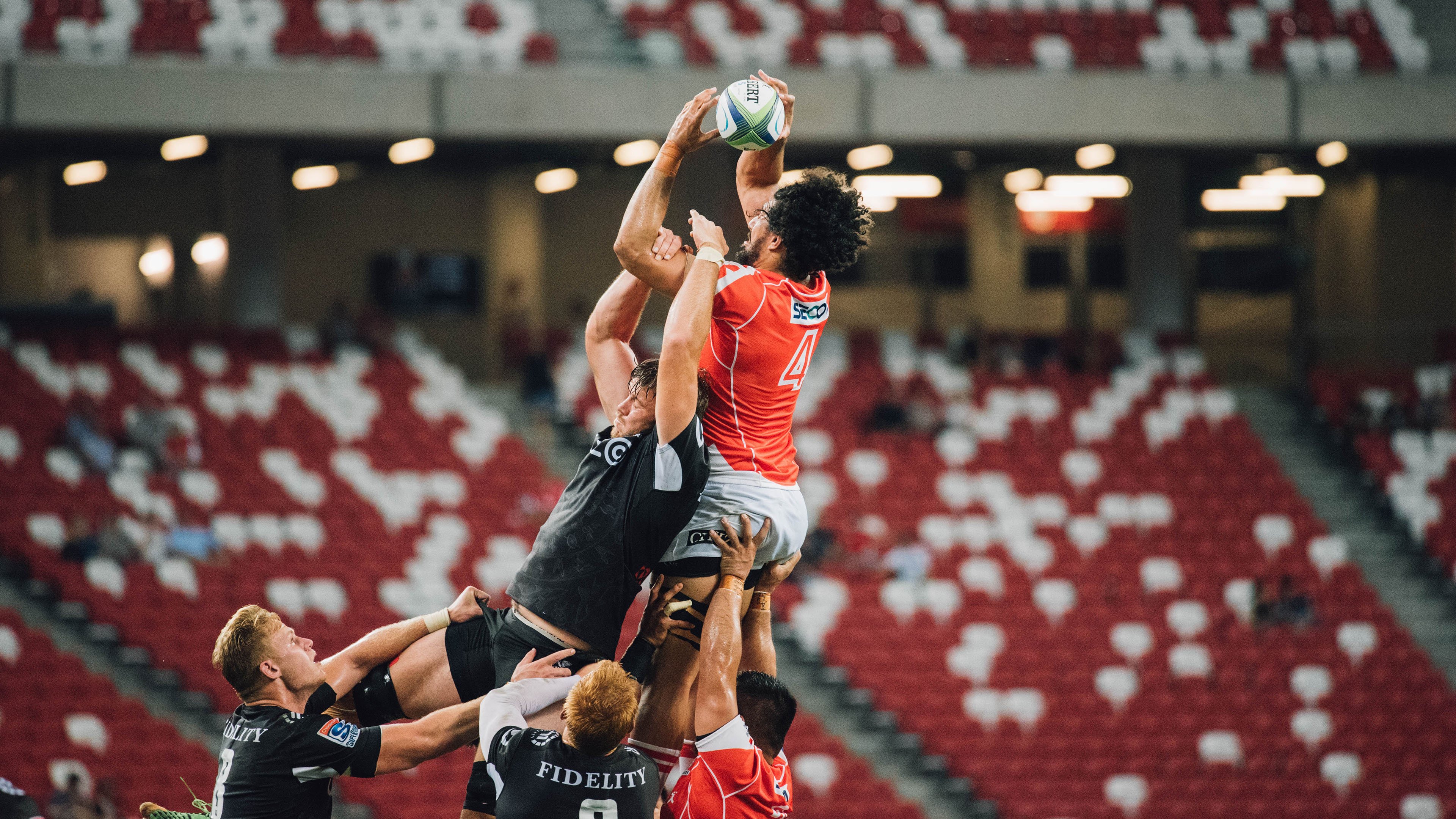 翱翔之志,老鹰争冠路上力克森林狼,锡安关键回合展露大心脏