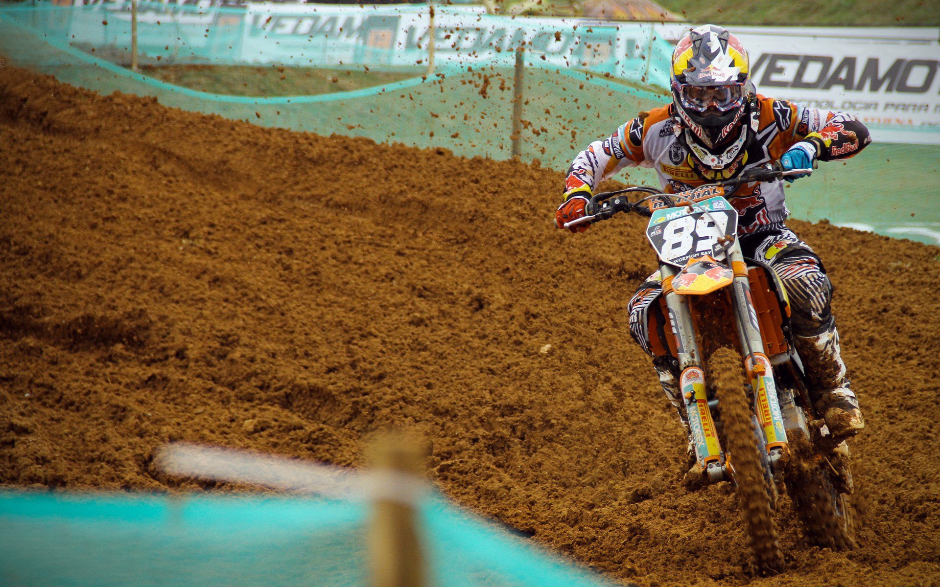 加维压制级发挥主导战局，毕尔巴鄂高效战术速胜芬兰